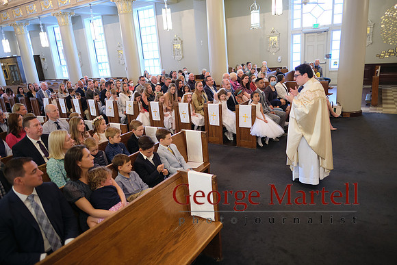 20220507scituatefirstcommunion_gm0127
