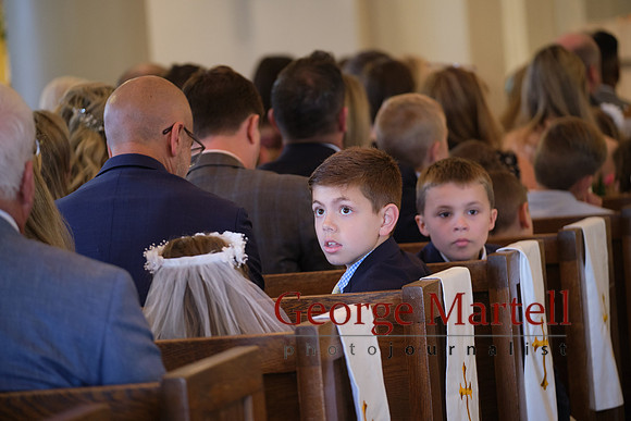 20220507scituatefirstcommunion_gm0143